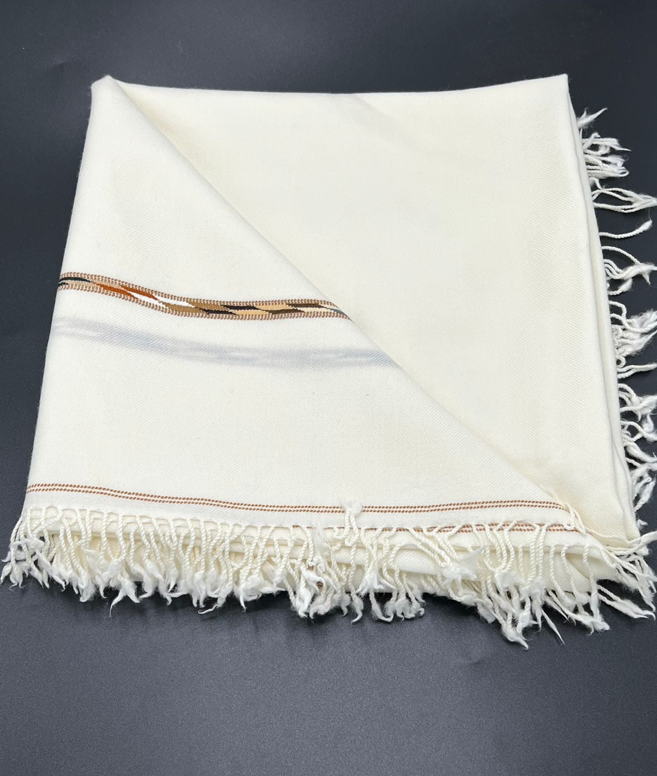 White Double Layered Men’s Shawl – Made with 72% Wool | Premium Winter Wear